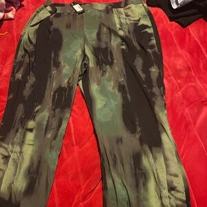 PrettyLittleThing Green Black Tie-Dye Wide Leg Pants